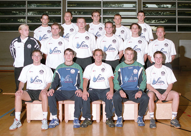 1. Herrenmannschaft 2003/2004 (92 kB)
